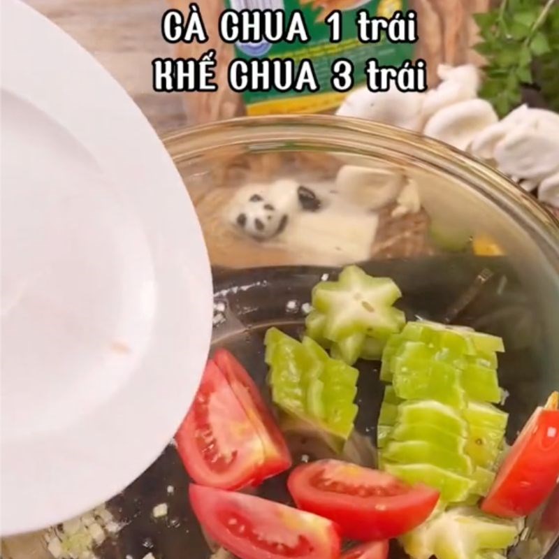 Bước 3 Nấu canh Canh chua khế chay