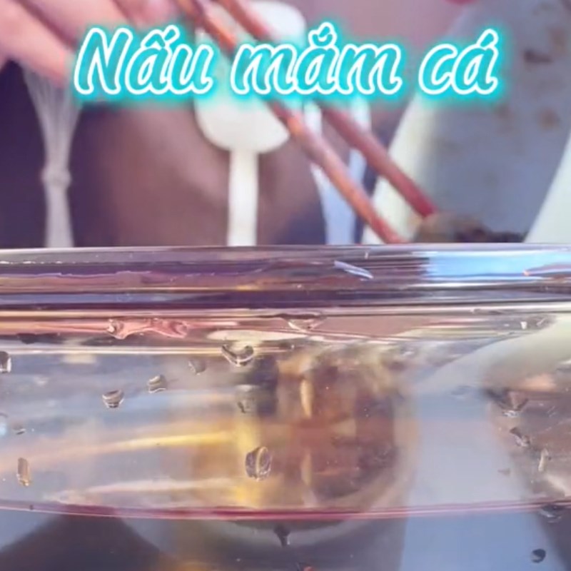 Bước 2 Nấu mắm Mắm kho bằng mắm cá linh (Công thức được chia sẻ từ Tiktok vào bếp cùng KitchenAZ)