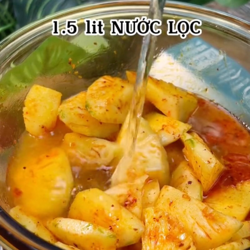 Bước 2 Nấu nước dùng Bún huế chay (công thức từ kênh tiktok Bếp chay XANH)