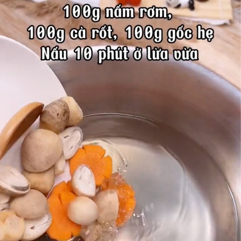 Bước 4 Nấu nước dùng Hoành thánh chay nước (Công thức từ kênh tiktok Bếp chay XANH)