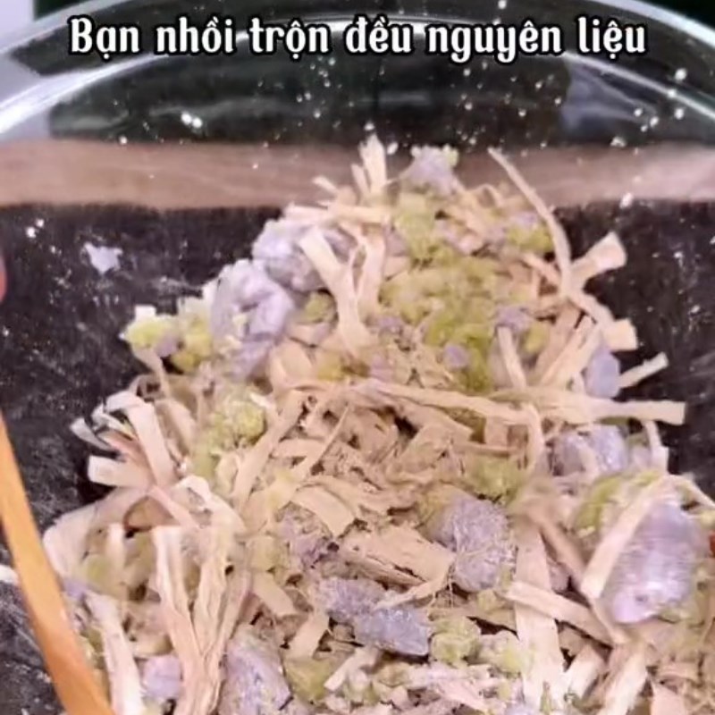 Bước 3 Nhân khoai Phù trúc cuộn khoai