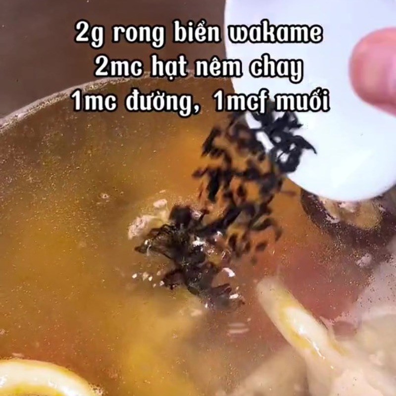 Bước 5 Nước dùng Bún rong biển