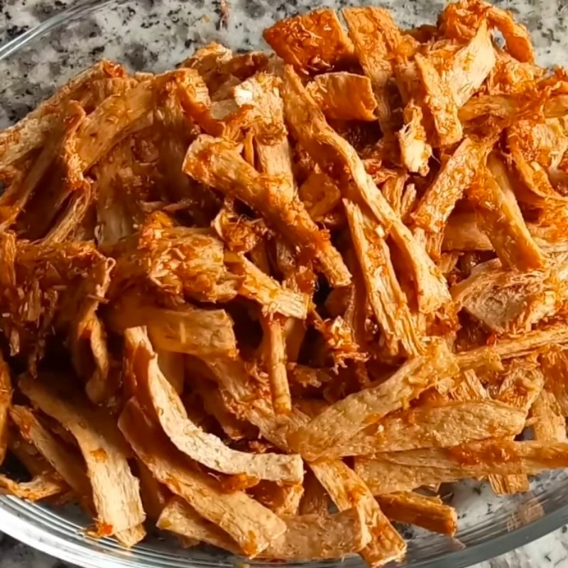 Bước 1 Sơ chế nguyên liệu Gỏi mít non chay (Công thức từ kênh tiktok Bếp chay XANH)