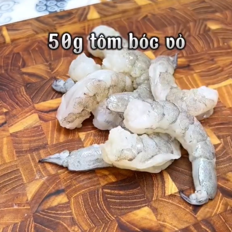 Bước 1 Sơ chế nguyên liệu Hoành thánh cua phô mai