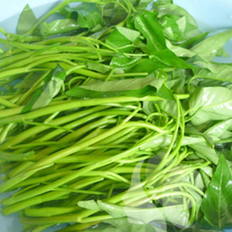 Bước 1 Sơ chế nguyên liệu Miến trộn chay (Công thức được chia sẻ từ Tiktok Bếp chay XANH)