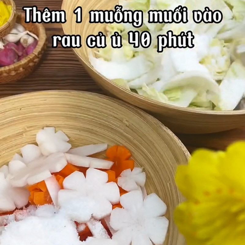 Step 2 Preparation of vegetables Vietnamese Kimchi (Recipe shared from TikTok Cooking with TasteVN)