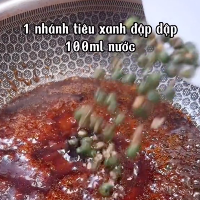 Bước 3 Thắng nước màu và kho sake Sake kho tiêu (Công thức từ kênh tiktok Bếp chay XANH)