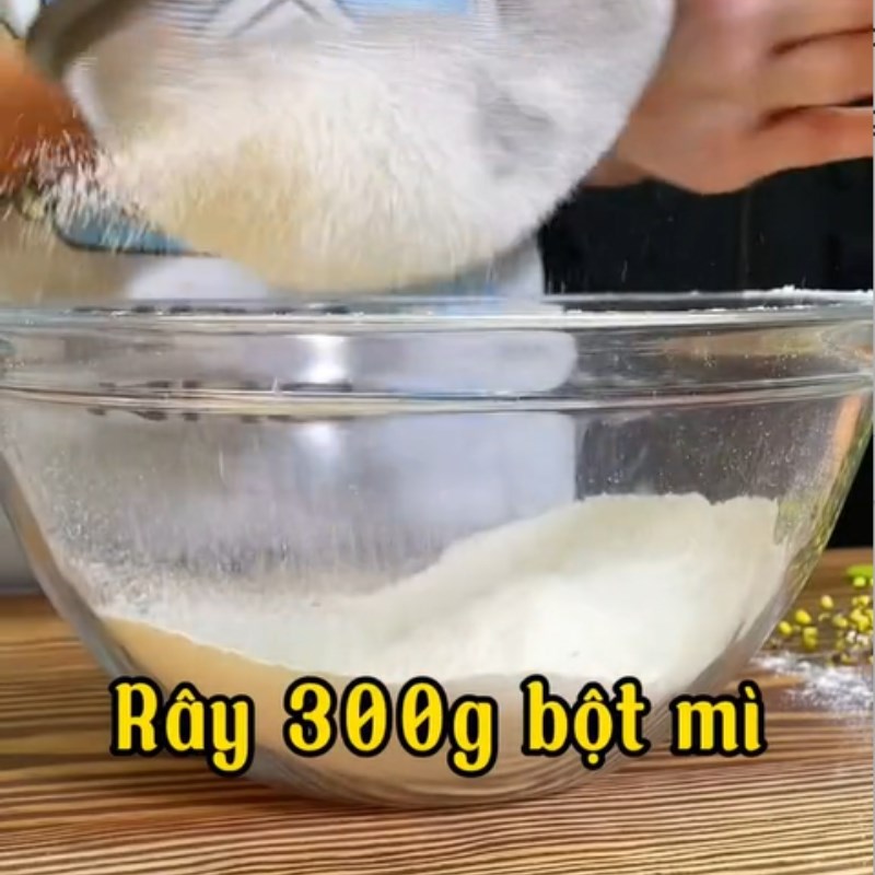 Bước 1 Trộn bột Bánh tiêu sầu riêng (Công thức được chia sẻ từ Tiktok Vào bếp cùng Điện máy XANH)