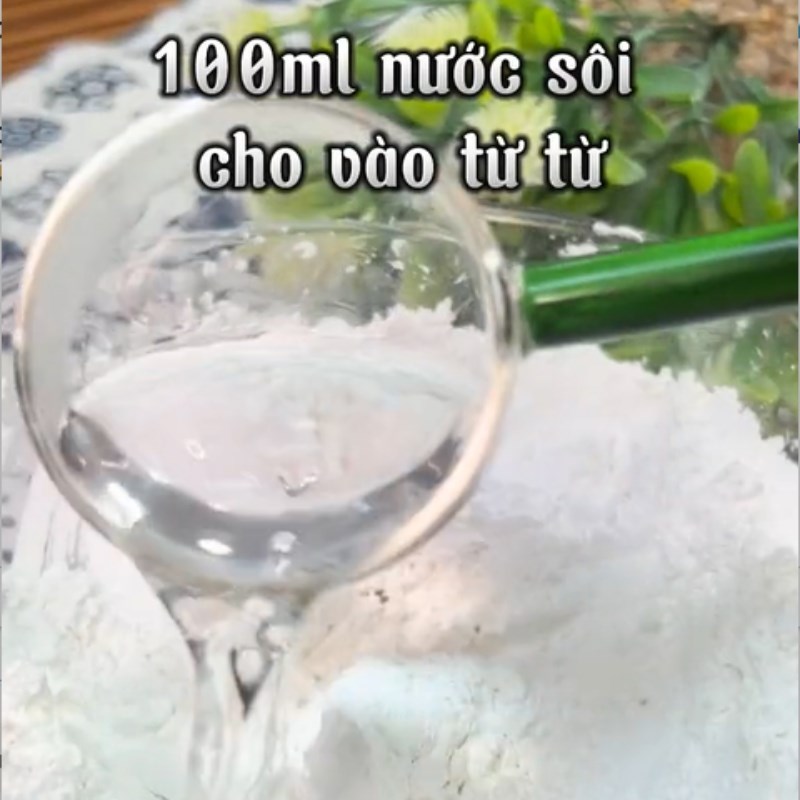 Bước 1 Trộn bột Bánh que ngào đường