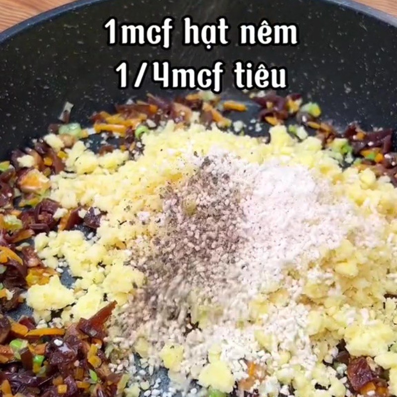 Bước 2 Xào nhân Xôi khúc chay (Công thức được chia sẻ từ Tiktok Bếp chay XANH)