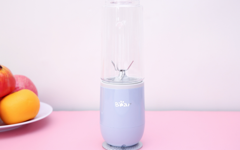 M&aacute;y xay sinh tố cầm tay mini Bear LLJ-D04B1