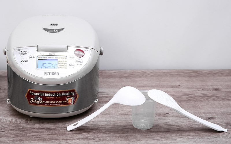 Nồi cơm điện cao tần Tiger 1 l&iacute;t JKW-A10W
