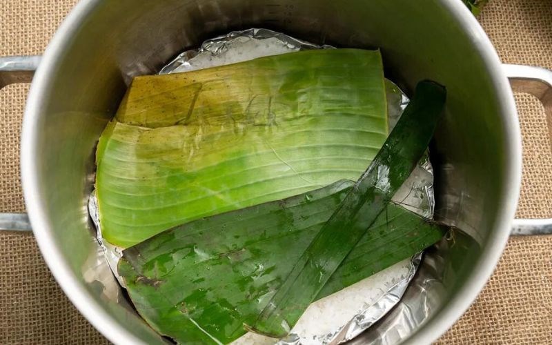 L&agrave;m g&agrave; hấp muối bằng nồi inox ngon hấp dẫn m&agrave; kh&ocirc;ng bị ch&aacute;y nồi