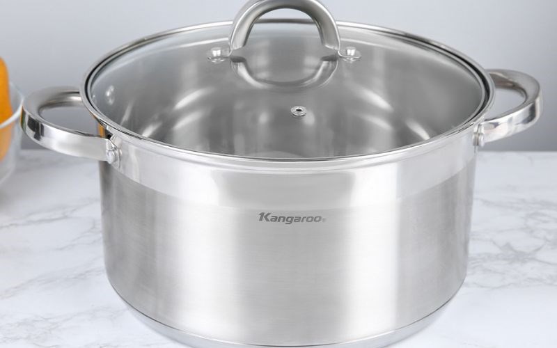 Nồi inox 5 đ&aacute;y nắp k&iacute;nh 26 cm Kangaroo KG876XL 