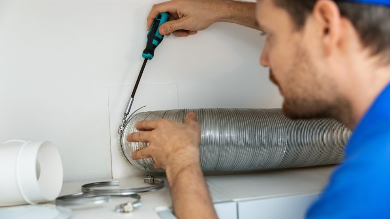 C&aacute;ch khắc phục m&aacute;y h&uacute;t m&ugrave;i bị nhỏ nước