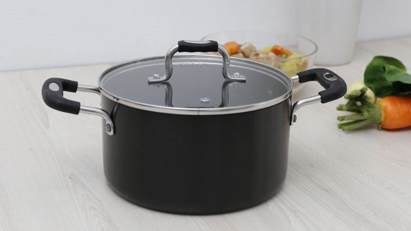 Nồi hợp kim nh&ocirc;m l&agrave; loại nồi sở được tạo từ hỗn hợp nh&ocirc;m