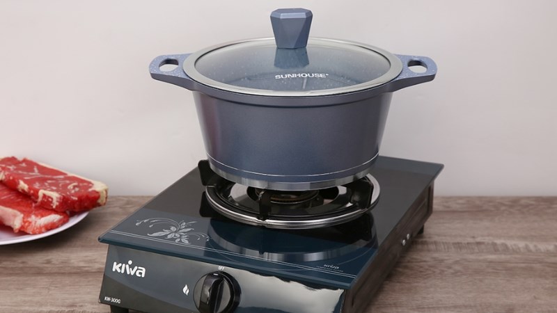 Nồi v&acirc;n đ&aacute; c&oacute; thể sử dụng được tr&ecirc;n mọi loại bếp