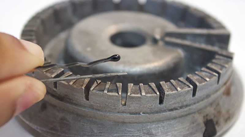 Nguy&ecirc;n nh&acirc;n muội đen bếp ga 