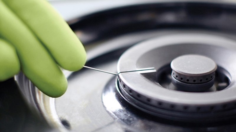 Nguy&ecirc;n nh&acirc;n muội đen bếp ga 