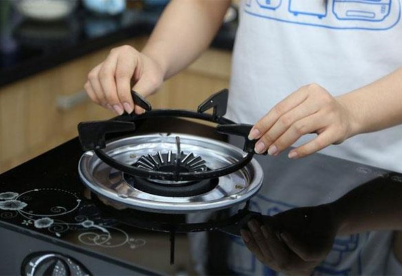 Bếp kh&ocirc;ng bắt lửa