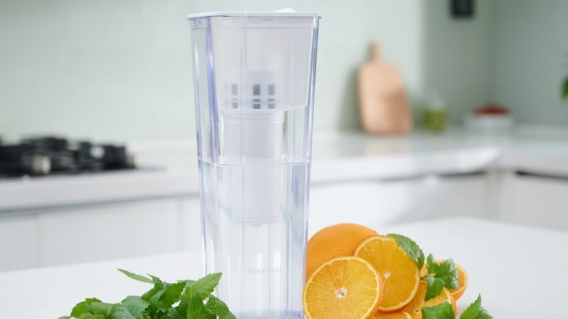 B&igrave;nh lọc nước cầm tay Mitsubishi Cleansui 1.35 l&iacute;t EJ101