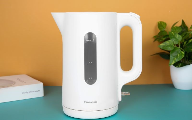 B&igrave;nh đun si&ecirc;u tốc Panasonic 1.7 l&iacute;t NC-K101WRA