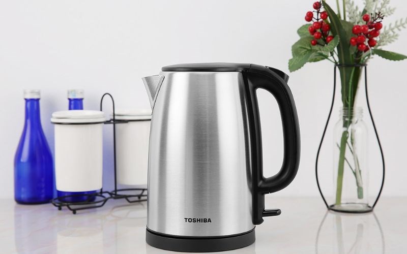 B&igrave;nh đun si&ecirc;u tốc Toshiba 1.7 l&iacute;t KT-17SH2NV 