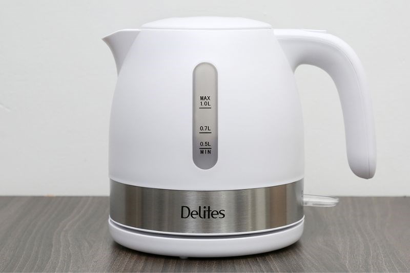 B&igrave;nh đun si&ecirc;u tốc Delites 1 l&iacute;t ST10P01