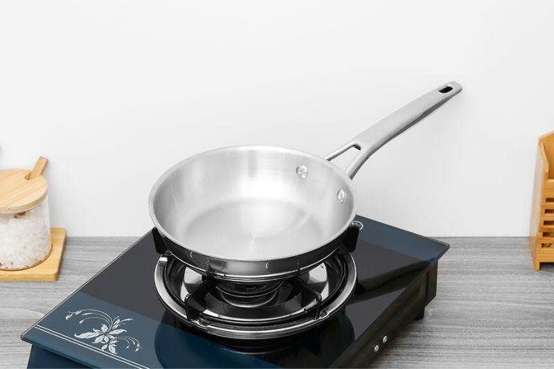 Chảo inox nguy&ecirc;n khối đ&aacute;y từ 20 cm Elmich Trimax EL-2820