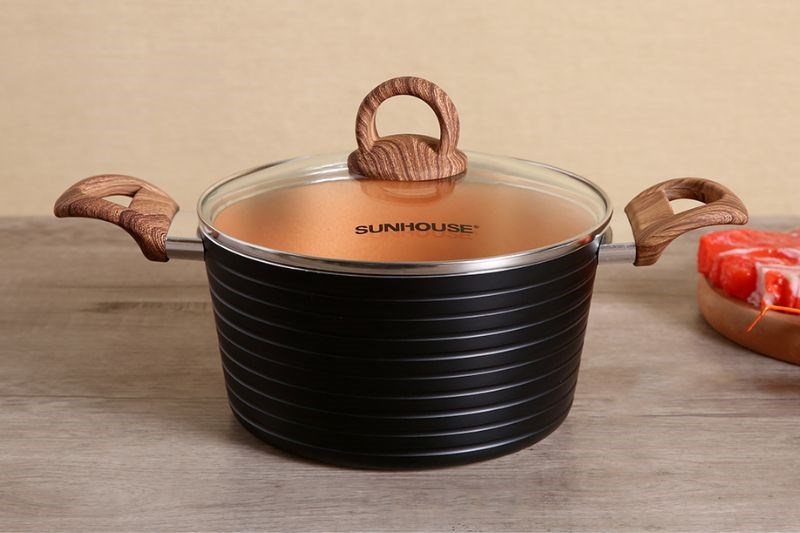 Nồi nh&ocirc;m chống d&iacute;nh nắp k&iacute;nh 20 cm Sunhouse SHG2020MCA