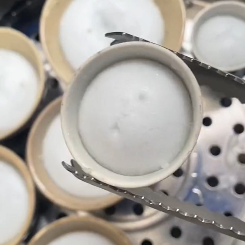 Bước 3 Hấp bánh Bánh bò (Công thức được chia sẻ từ Tiktok Vào bếp cùng Điện máy XANH)