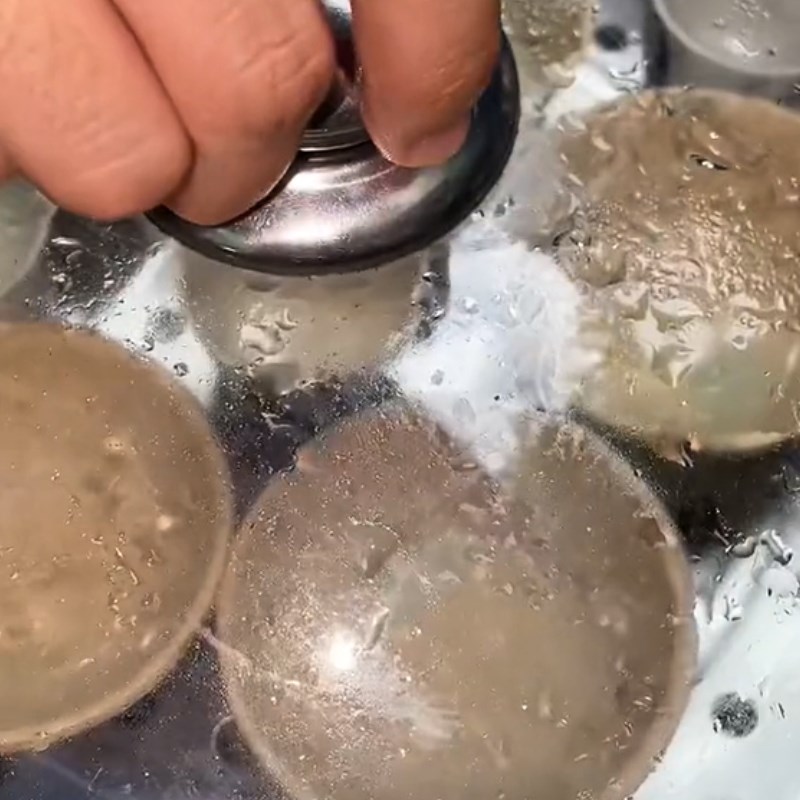 Bước 3 Hấp bánh Bánh bò (Công thức được chia sẻ từ Tiktok Vào bếp cùng Điện máy XANH)