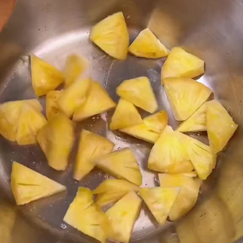 Bước 3 Nấu canh Canh chua bông điên điển chay (Công thức được chia sẻ từ Tiktok Bếp chay XANH)