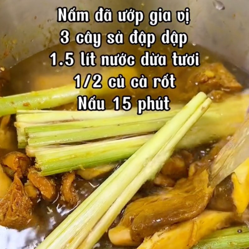 Bước 3 Kho nấm Nấm kho sả nghệ