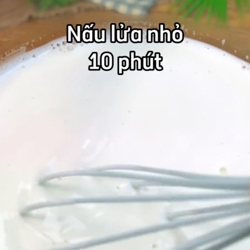 Bước 2 Nấu sữa chua Sữa chua phô mai cốm non (Công thức từ kênh tiktok Vào bếp Cùng Điện máy XANH)