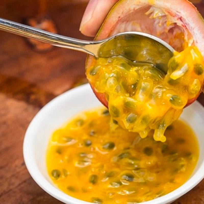 Bước 1 Sơ chế nguyên liệu Nghêu sốt chanh dây