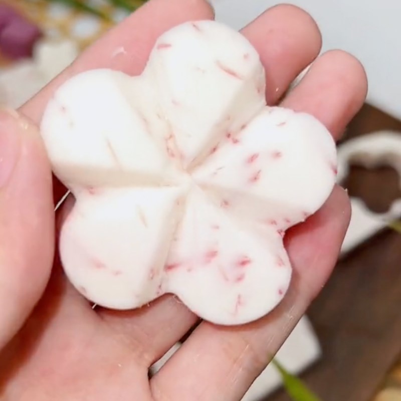 Bước 1 Sơ chế nguyên liệu Chè khoai môn dẻo