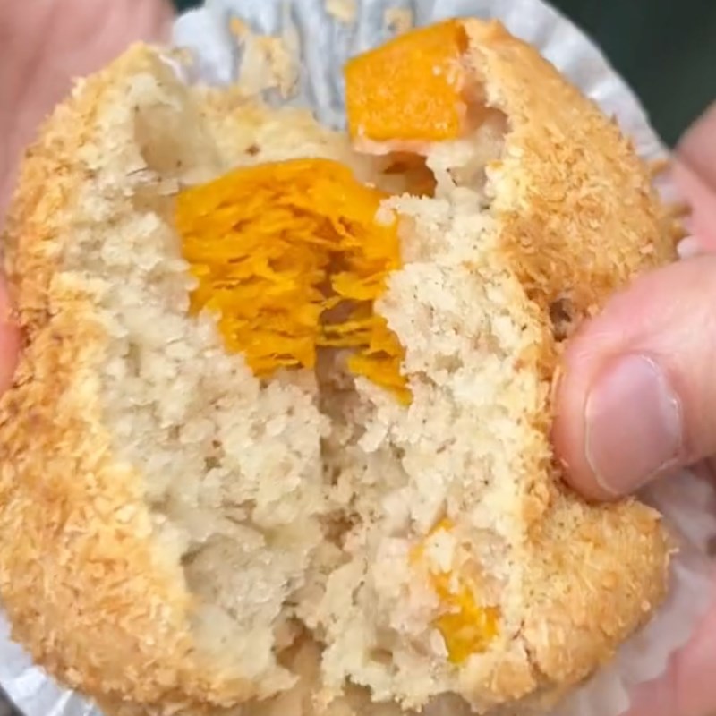 Bước 4 Thành phẩm bánh muffin bí đỏ chay (công thức từ kênh tiktok Bếp chay XANH)