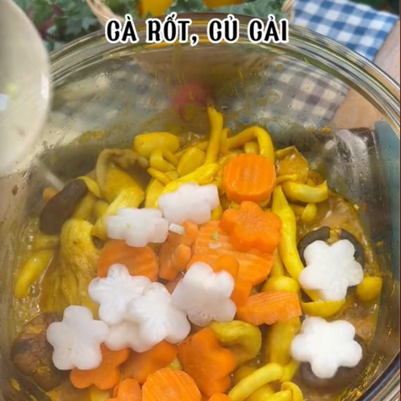 Bước 2 Nấu nước dùng Mì quảng chay (Công thức được chia sẻ bởi Tiktok Bếp chay XANH)