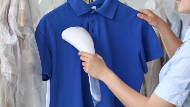 Giặt sạch và sấy khô ở nhiệt độ cao quần áo để phòng ngừa chấy
