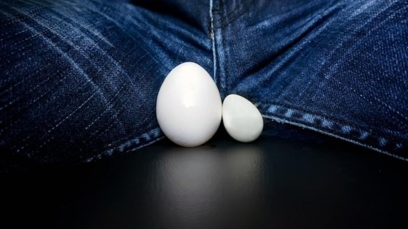 Bệnh teo tinh hoàn là tình trạng tinh hoàn của nam giới bị teo nhỏ lại Bệnh teo tinh hoàn là tình trạng tinh hoàn của nam giới bị teo nhỏ lại