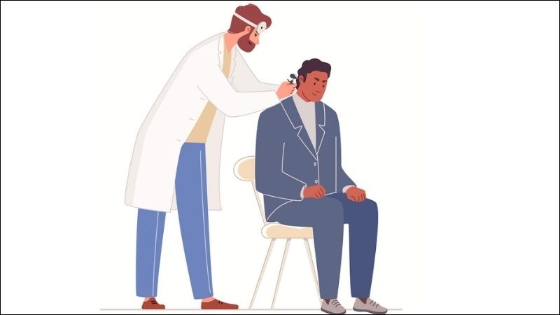 Bác sĩ sẽ sử dụng ống soi tai để kiểm tra rõ hơn tổn thương trong tai Bác sĩ sẽ sử dụng ống soi tai để kiểm tra rõ hơn tổn thương trong tai