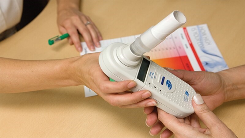 Xét nghiệm hơi thở nhằm chẩn đoán liệu có phải do vi khuẩn HP gây ợ hơi
