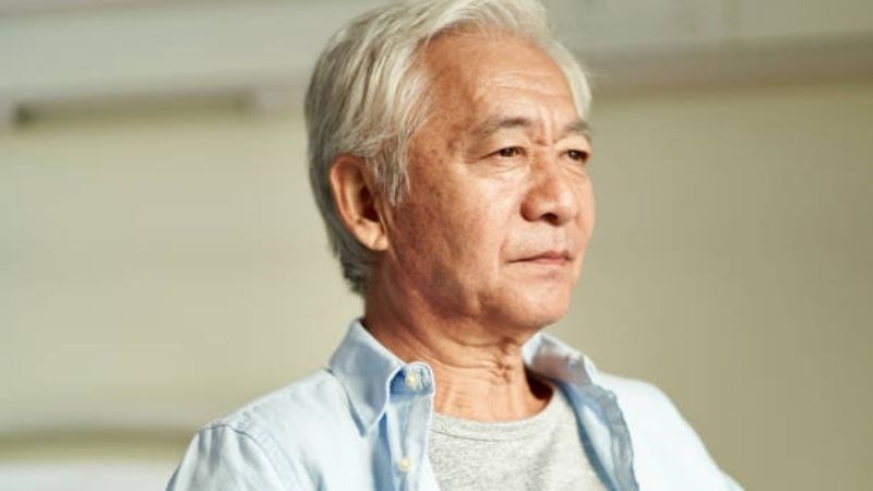 Quá trình lão hóa khiến cho phần da bìu trở nên kém đàn hồi và dễ bị chảy xệ