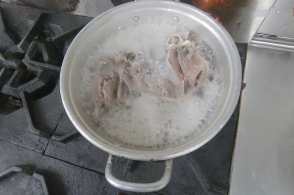 Luộc ch&iacute;n rồi bảo quản