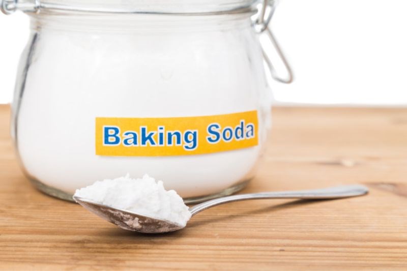 Dùng Baking soda