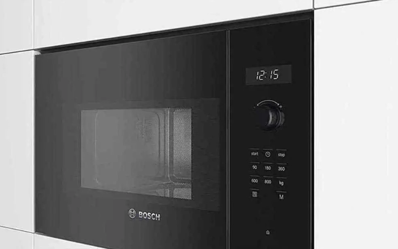 Gi&aacute; th&agrave;nh của l&ograve; vi s&oacute;ng Bosch