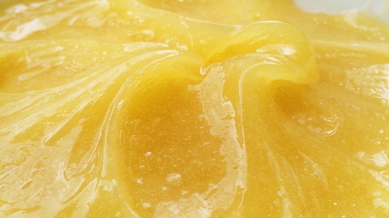 Bơ bị t&aacute;ch dầu c&oacute; ăn được kh&ocirc;ng?