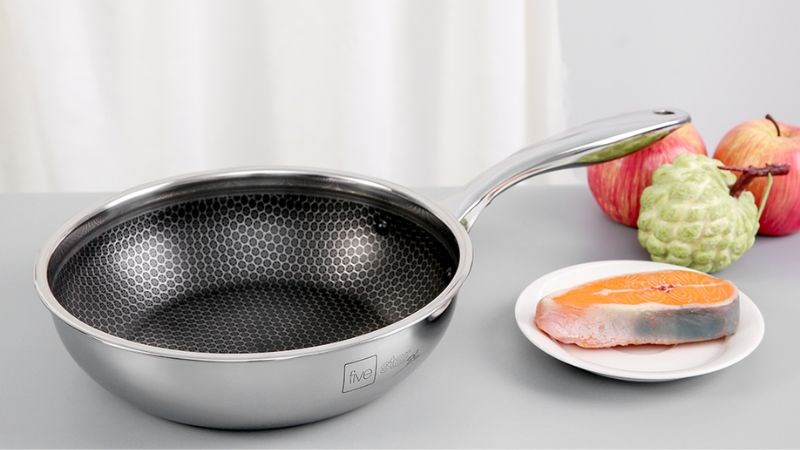 Chảo inox s&acirc;u chống d&iacute;nh tổ ong đ&aacute;y từ 24 cm Fivestar Blackcube FPC24002