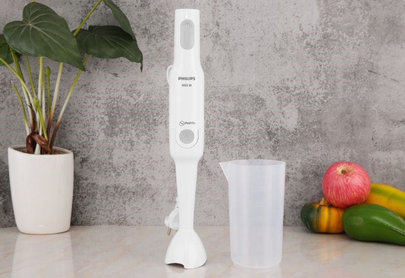 M&aacute;y xay sinh tố cầm tay Philips HR2531